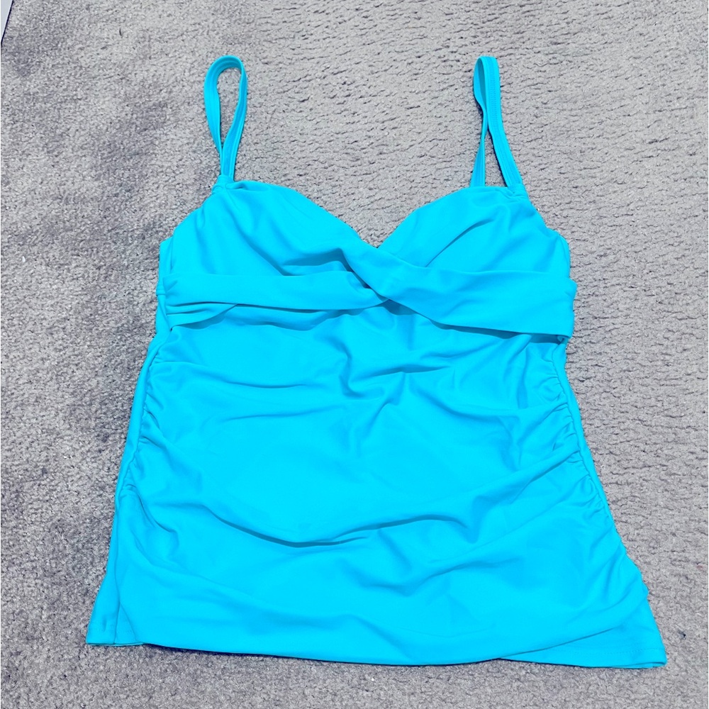 BRAND NEW Venus Crisscross Tankini Top size 8